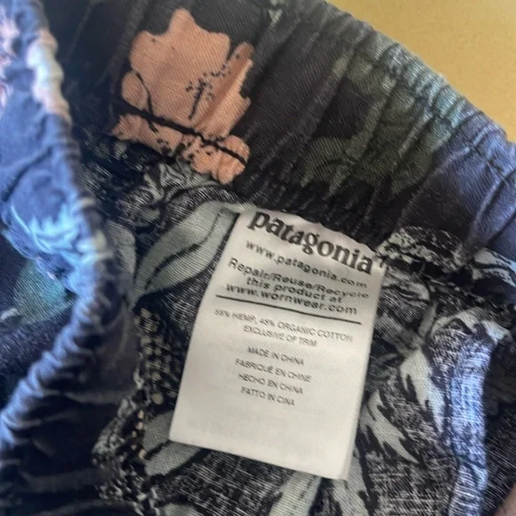 Patagonia Island Hemp Shorts - Picture 7 of 8